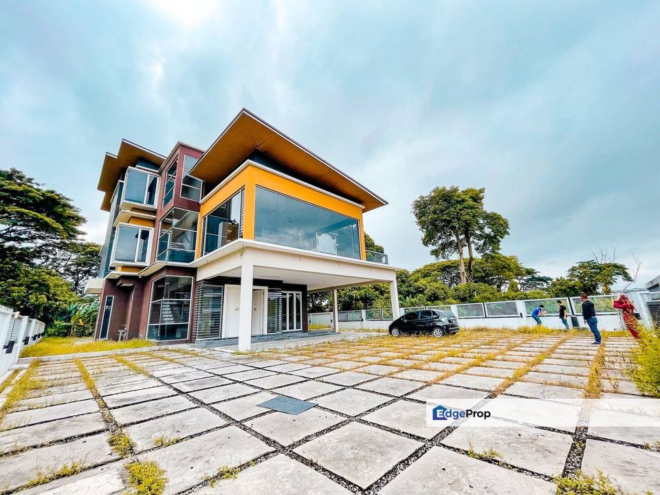 [10,278 SQFT] 3 Storey Bungalow The Mines Resort City Seri Kembangan, Selangor, Seri Kembangan
