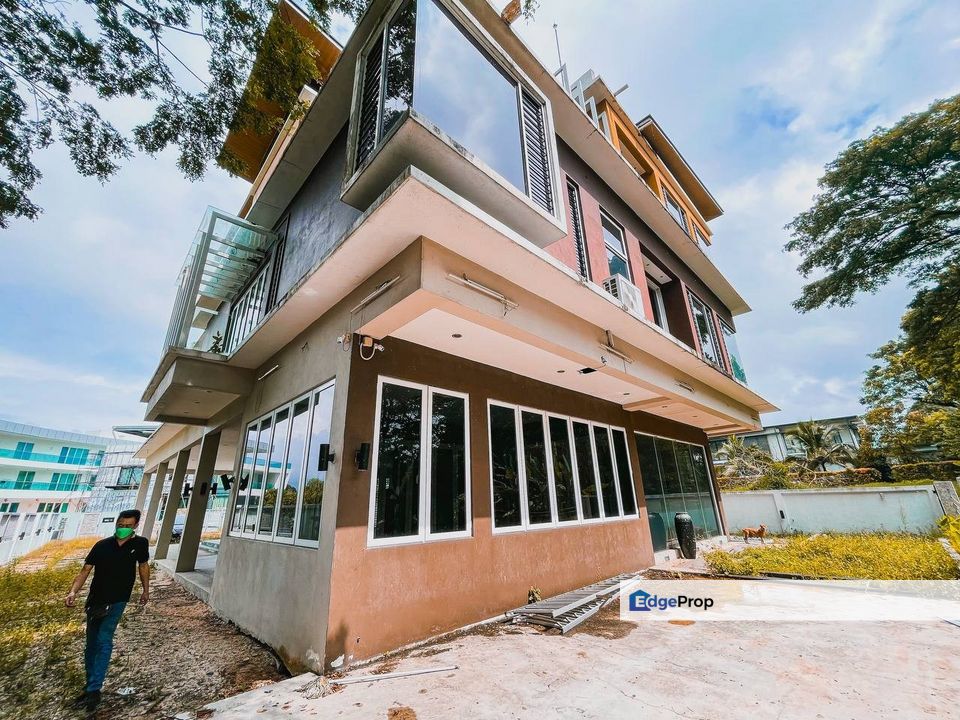 [10,278 SQFT] 3 Storey Bungalow The Mines Resort City Seri Kembangan, Selangor, Seri Kembangan