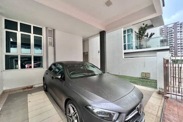 Saville @ The Park - Twin Villa