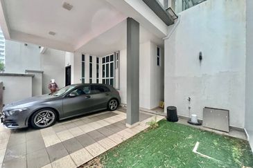 Saville @ The Park - Twin Villa