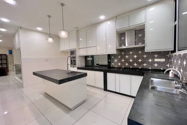 Saville @ The Park - Twin Villa