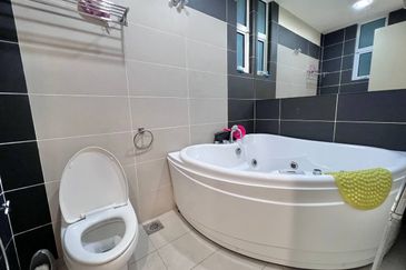 Saville @ The Park - Twin Villa