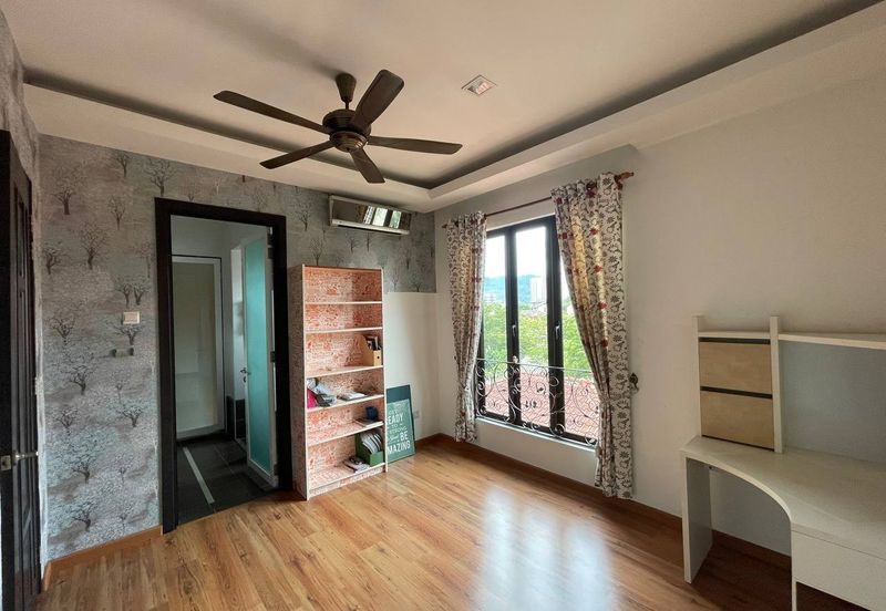 Impian Golf & Country Club