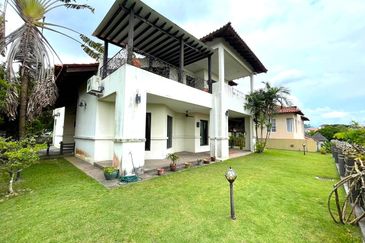 Impian Golf & Country Club