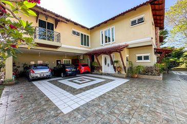 Impian Golf & Country Club