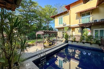 Impian Golf & Country Club