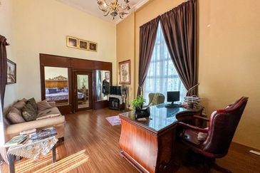 Impian Golf & Country Club