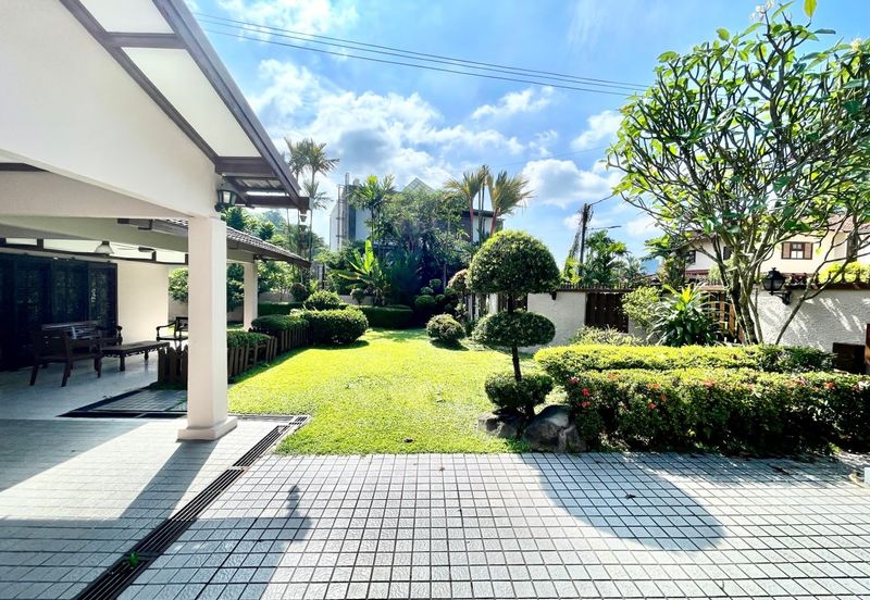 Double Storey BUNGALOW Lorong Kemaris Bangsar KL For Sale Freehold Near Jalan Maarof Lucky Garden Bangsar Bukit Bandaraya Medan Damansara