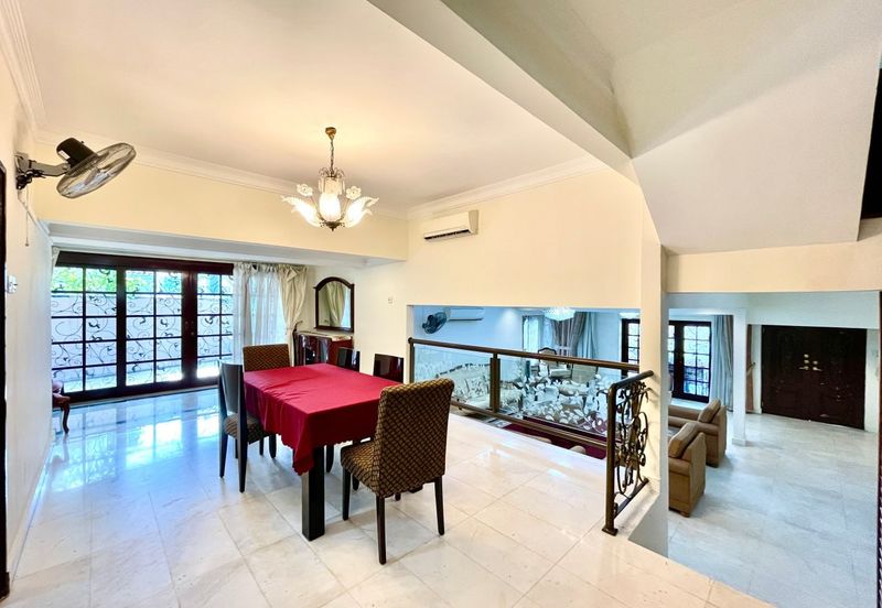 Double Storey BUNGALOW Lorong Kemaris Bangsar KL For Sale Freehold Near Jalan Maarof Lucky Garden Bangsar Bukit Bandaraya Medan Damansara