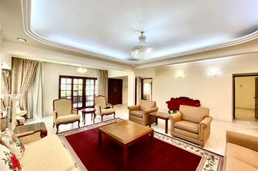 Double Storey BUNGALOW Lorong Kemaris Bangsar KL For Sale Freehold Near Jalan Maarof Lucky Garden Bangsar Bukit Bandaraya Medan Damansara