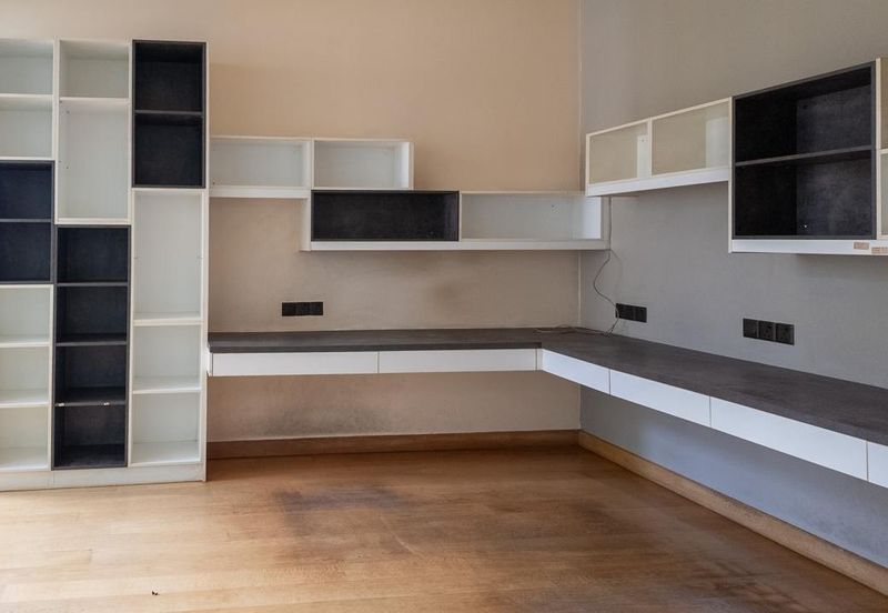 The Residence, Mont Kiara