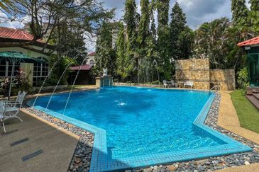 KGSAAS Golf Club, Seksyen 13