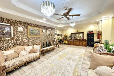 Desa Pinggiran Putra