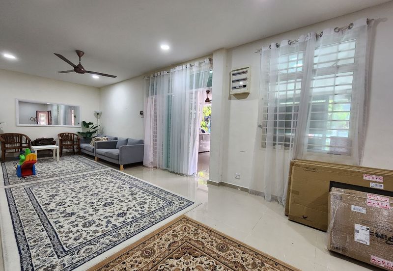 Desa Pinggiran Putra