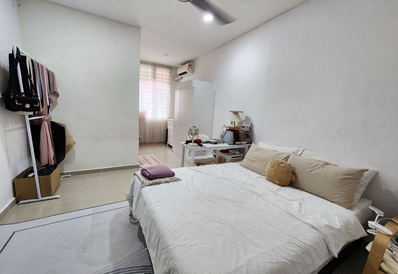 Desa Pinggiran Putra