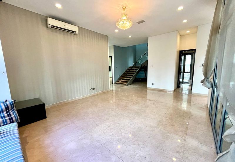 The Residence, Mont Kiara