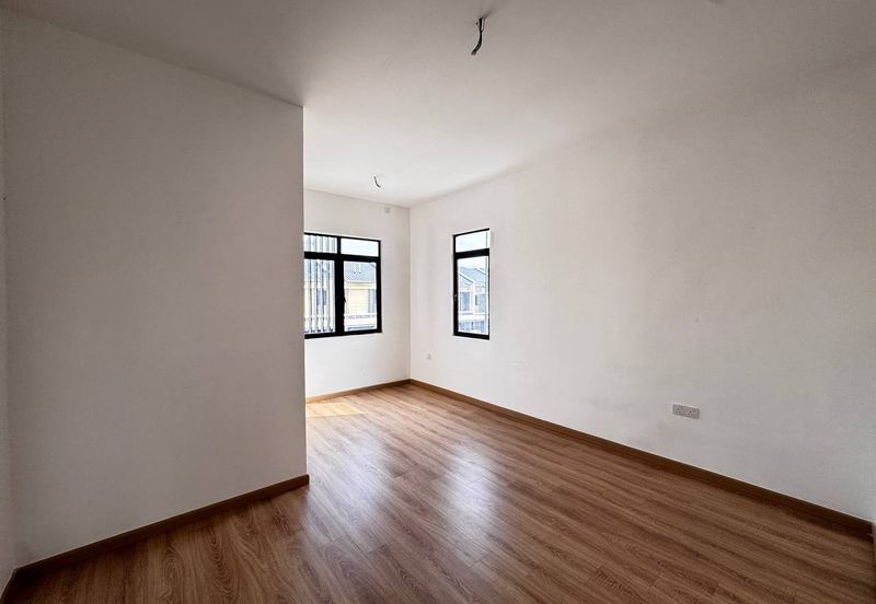 Bandar Tun Hussein Onn