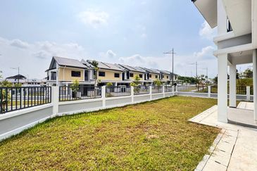 Bandar Tun Hussein Onn