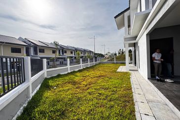 Bandar Tun Hussein Onn