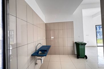 Bandar Tun Hussein Onn