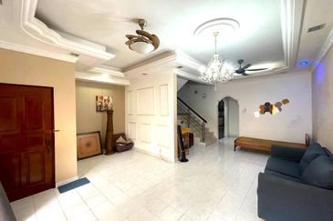 Jalan Spektrum U16 @ Taman Bukit Subang