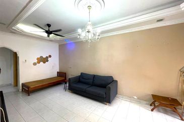 Jalan Spektrum U16 @ Taman Bukit Subang