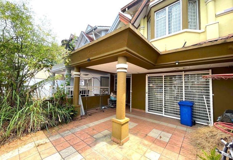 Jalan Spektrum U16 @ Taman Bukit Subang