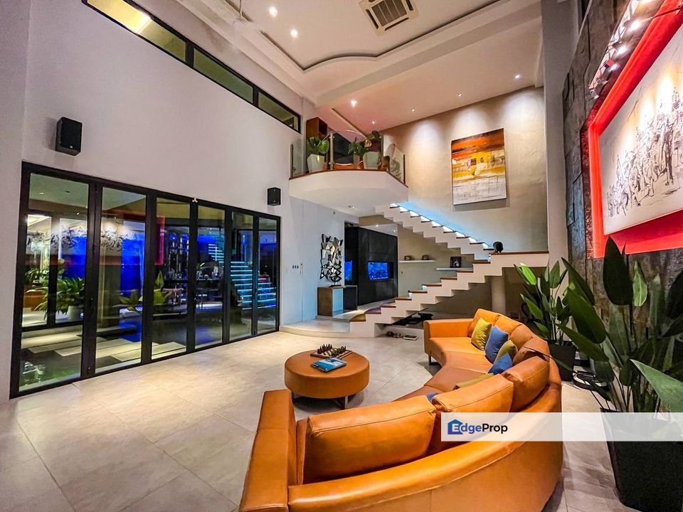 Luxurious Modern Double Storey Bungalow Monterez Golf & Country Club Shah Alam For Sale Near Kayangan Heights, Selangor, Shah Alam