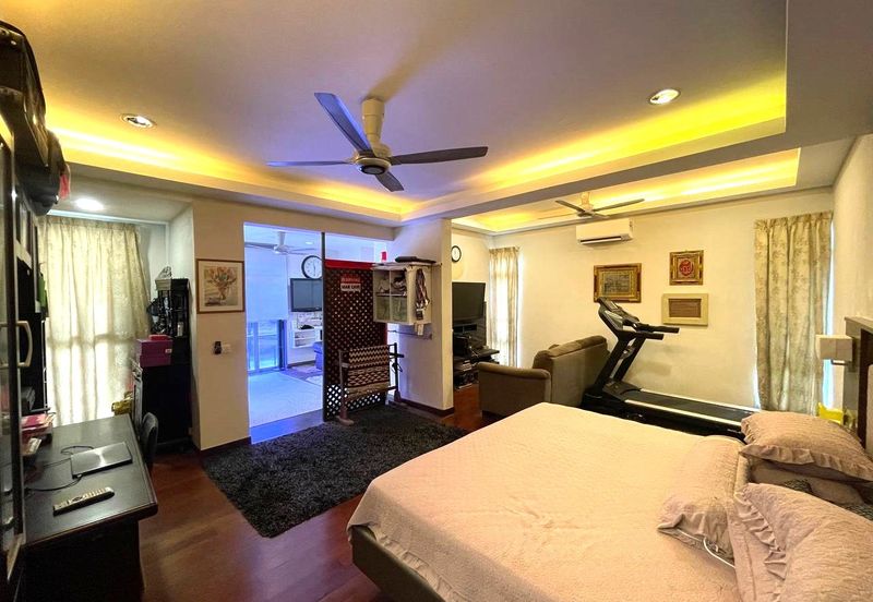 Bangi Lakehill Villas