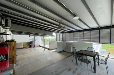 Bangi Lakehill Villas