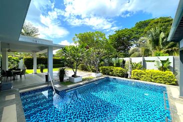 Bangi Lakehill Villas