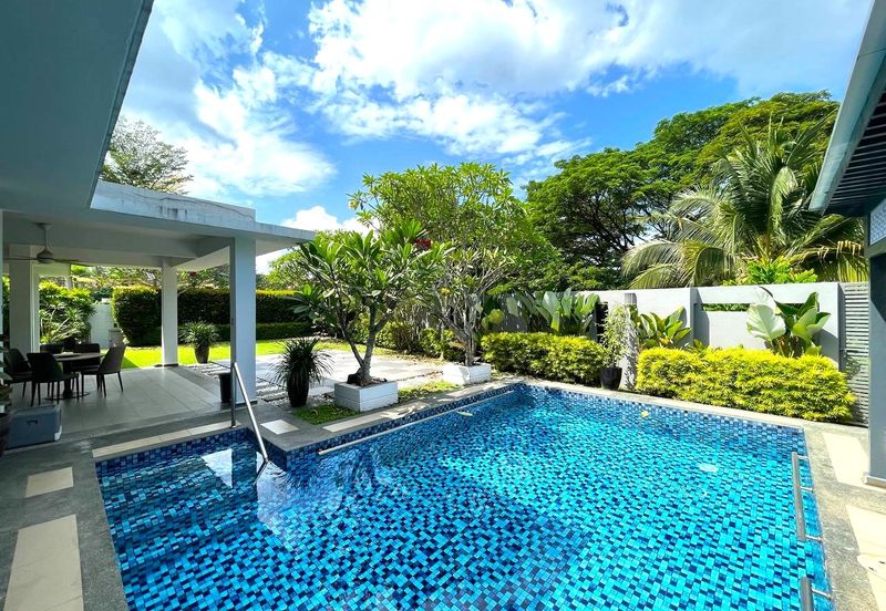 Bangi Lakehill Villas