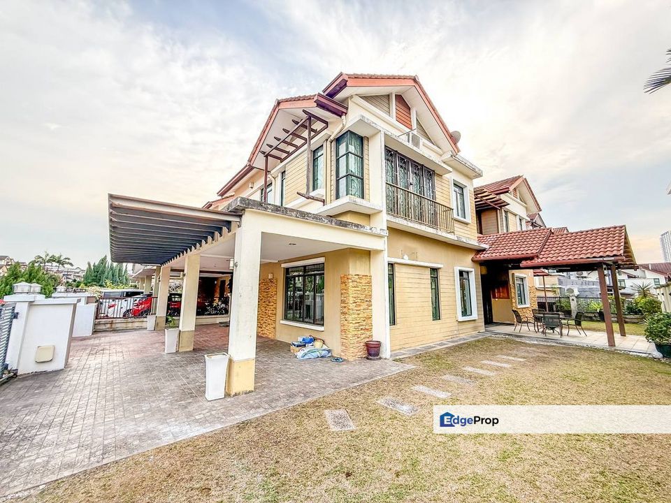 Puncak Bangi Bandar Baru Bangi 2.5 Storey Semi D Seksyen 6 Bandar Baru Bangi For Sale Freehold, Selangor, Bangi