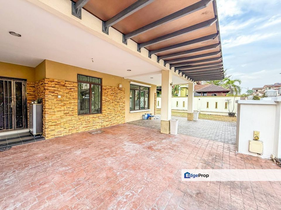 Puncak Bangi Bandar Baru Bangi 2.5 Storey Semi D Seksyen 6 Bandar Baru Bangi For Sale Freehold, Selangor, Bangi