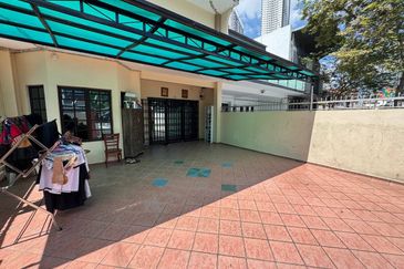 Double Storey Terrace Jalan Maarof Bangsar Freehold For Sale