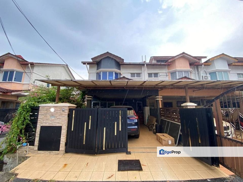 Seksyen 8 Bandar Baru Bangi 2 Storey End Lot Terrace For Sale (4 Bedrooms 3 Bathrooms), Selangor, Bangi