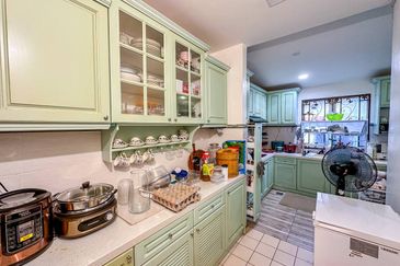 Bandar Tun Hussein Onn