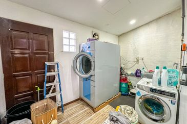 Bandar Tun Hussein Onn