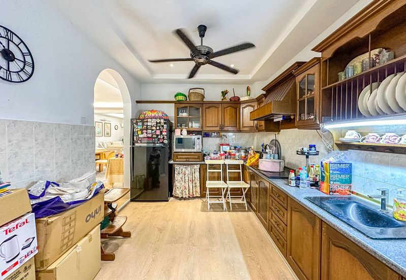 Bandar Tun Hussein Onn