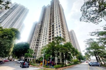 Royal Domain Sri Putramas II