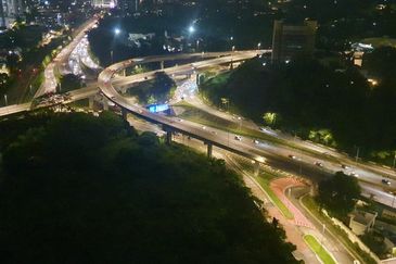 Royal Domain Sri Putramas II