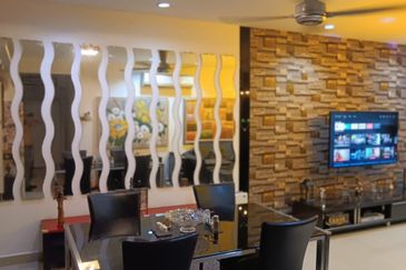 Royal Domain Sri Putramas II