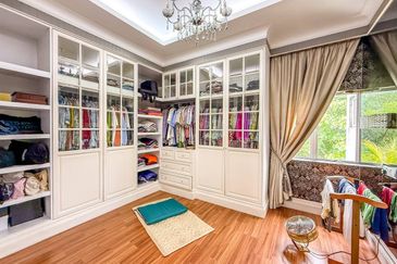 Seksyen 8, Kota Damansara