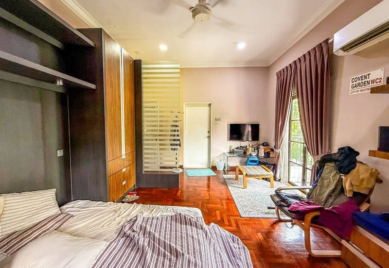 Seksyen 8, Kota Damansara