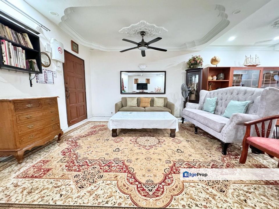 Seksyen 1 Bandar Baru Bangi Double Storey Terrace For Sale, Selangor, Bangi