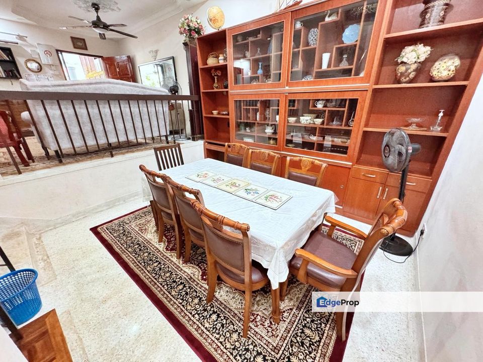 Seksyen 1 Bandar Baru Bangi Double Storey Terrace For Sale, Selangor, Bangi