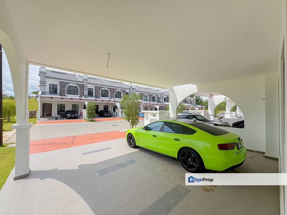 Setia Safiro Cyberjaya End Lot Double Storey Terrace For Sale Freehold, Selangor, Cyberjaya