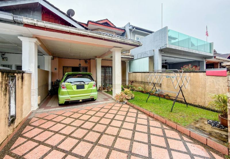 Seksyen 8, Kota Damansara