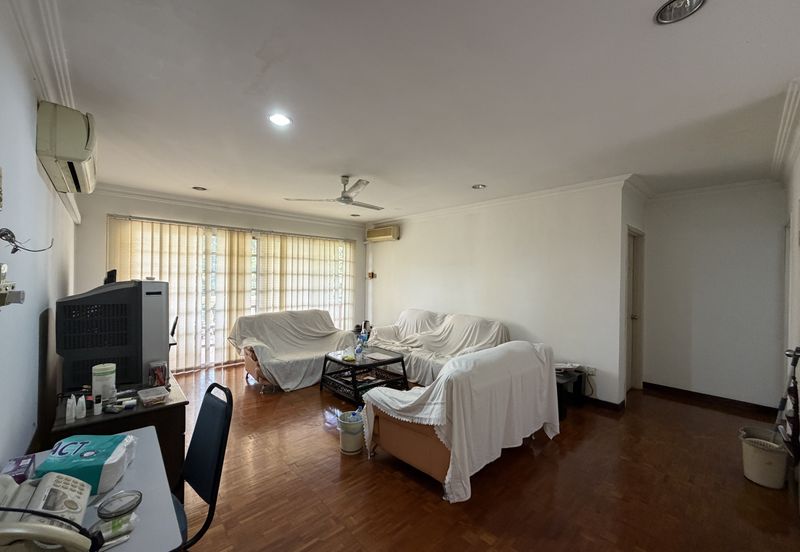 KGSAAS Golf Club, Seksyen 13