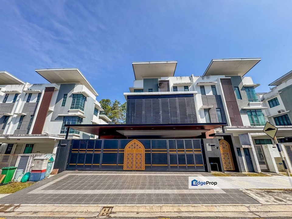 Lambaian Residence Bangi 3 Storey Semi D For Sale Freehold, Selangor, Bangi